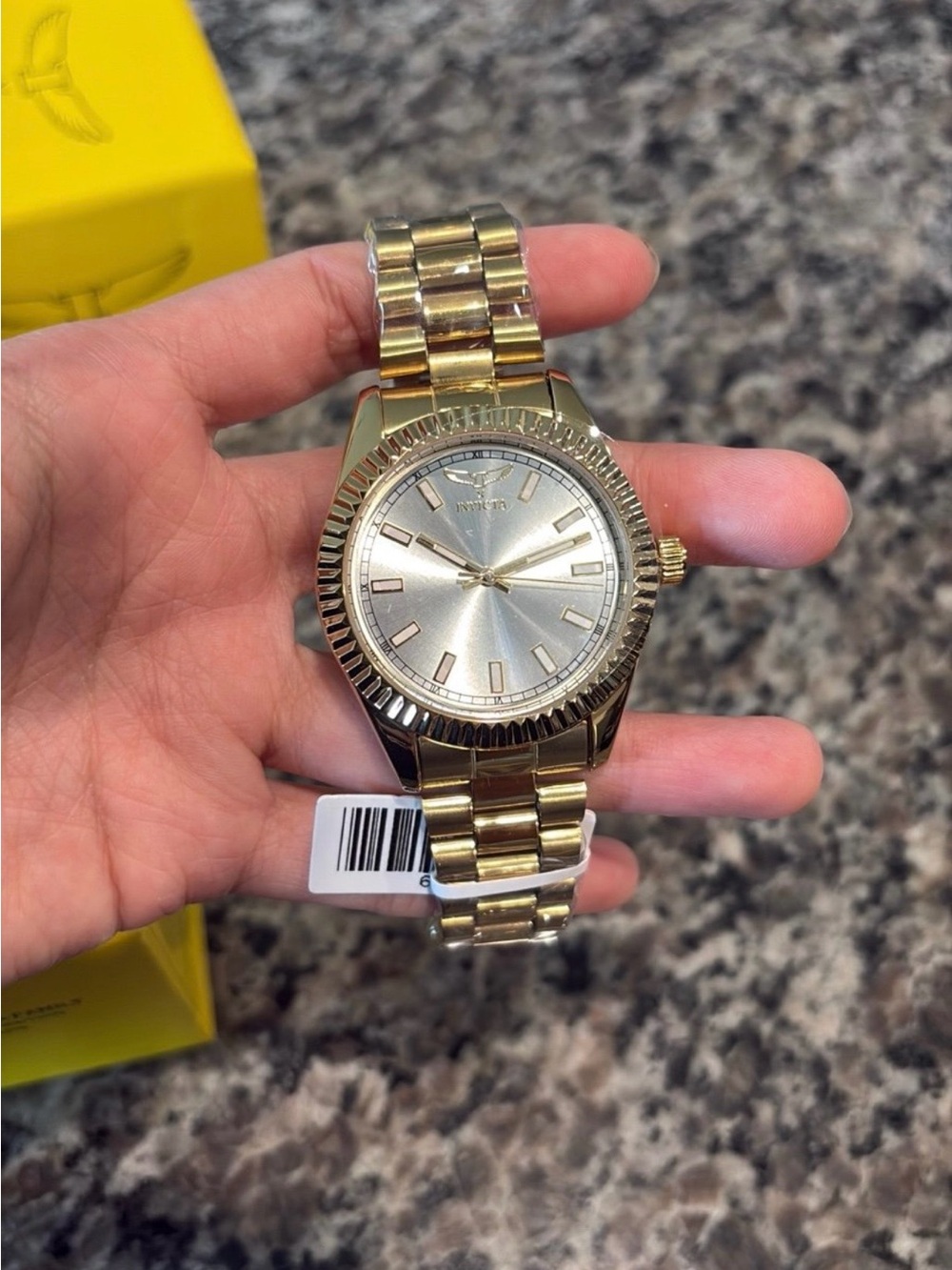 Invicta Men's Gold-Tone Stainless Steel Watch with Silver Dial NWT - Picture 4 of 7